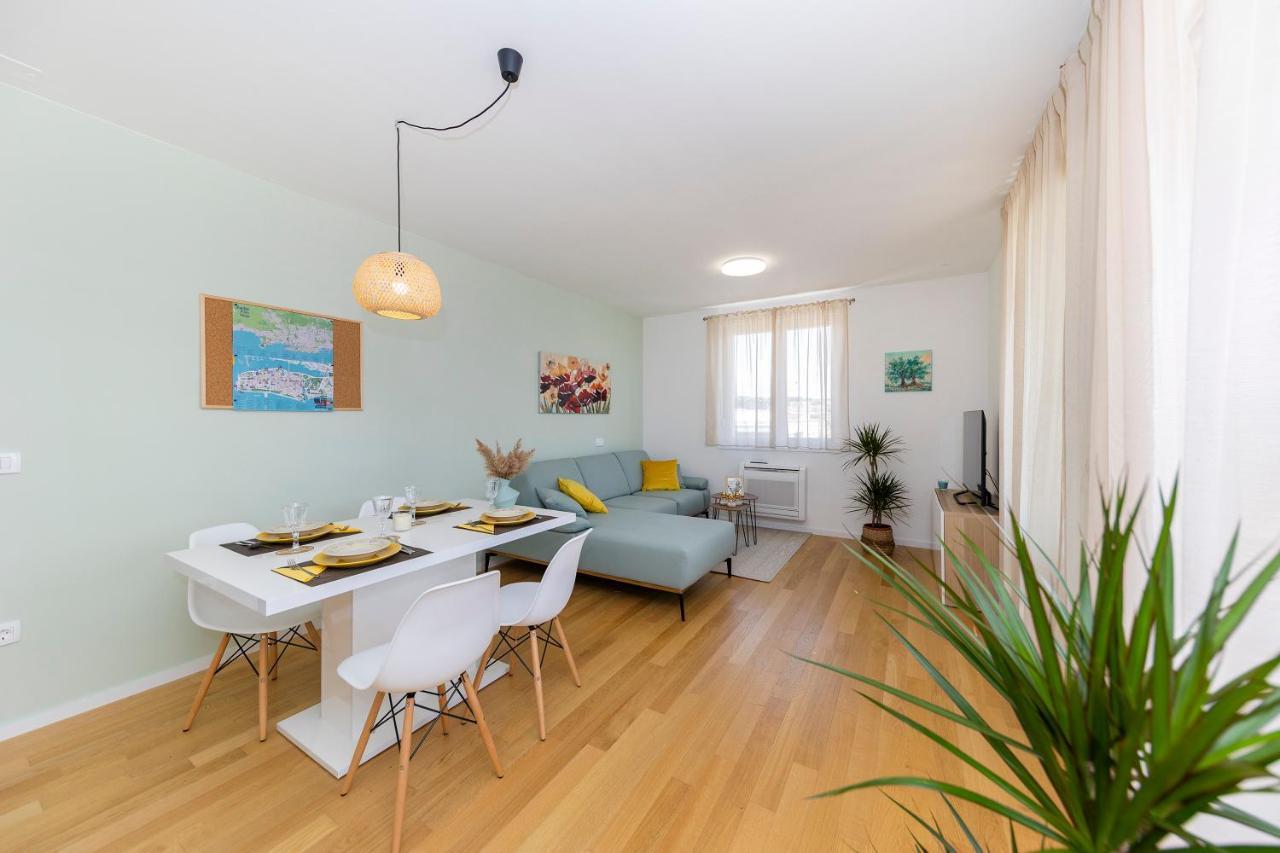 Deluxe Apartment Zara מראה חיצוני תמונה